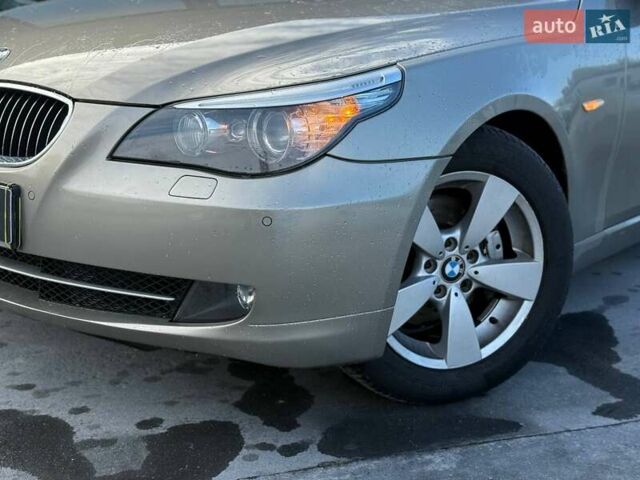 Серый БМВ 5 Серия, объемом двигателя 3 л и пробегом 257 тыс. км за 11999 $, фото 3 на Automoto.ua
