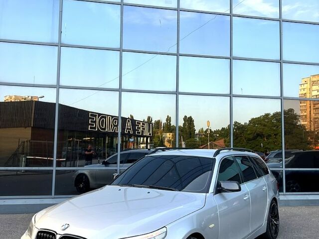 Серый БМВ 5 Серия, объемом двигателя 2 л и пробегом 236 тыс. км за 6750 $, фото 7 на Automoto.ua