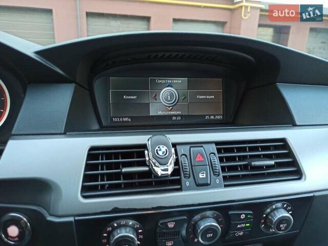 Серый БМВ 5 Серия, объемом двигателя 2.5 л и пробегом 311 тыс. км за 9100 $, фото 25 на Automoto.ua