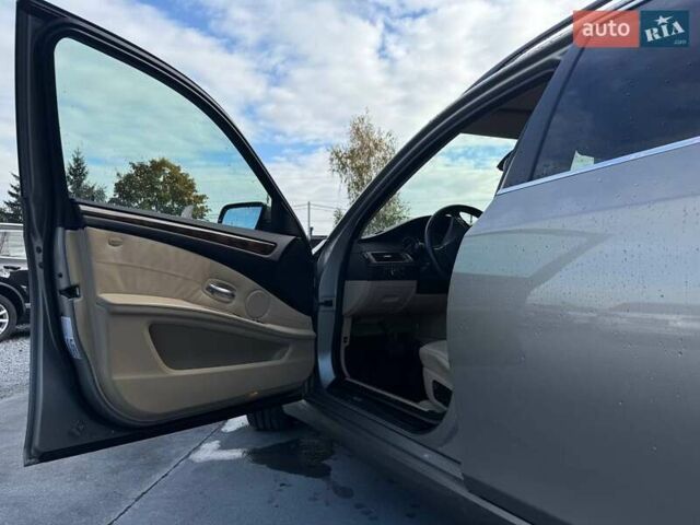 Серый БМВ 5 Серия, объемом двигателя 3 л и пробегом 257 тыс. км за 11999 $, фото 5 на Automoto.ua