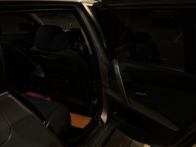 Серый БМВ 5 Серия, объемом двигателя 2 л и пробегом 328 тыс. км за 6999 $, фото 20 на Automoto.ua