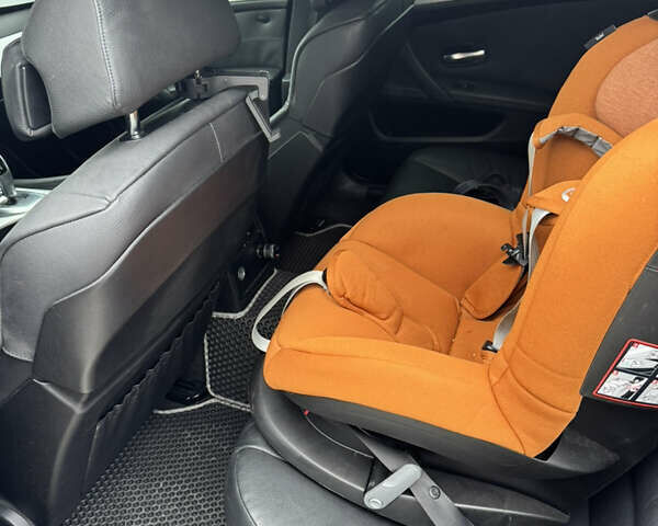 Серый БМВ 5 Серия, объемом двигателя 3 л и пробегом 212 тыс. км за 8700 $, фото 39 на Automoto.ua