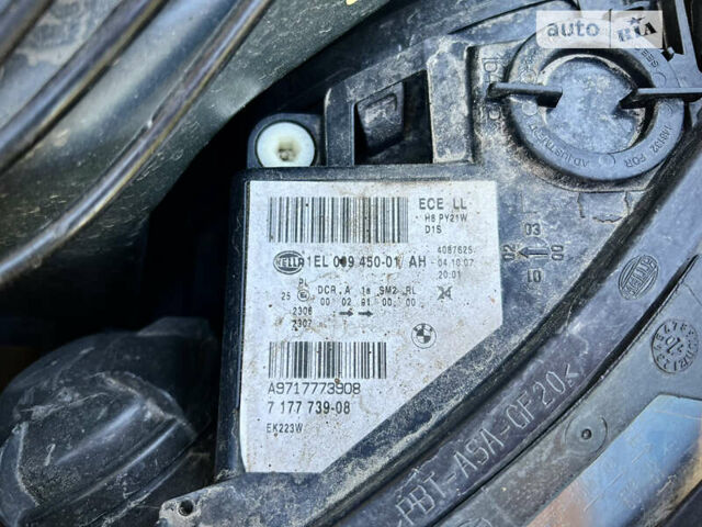 Сірий БМВ 5 Серія, об'ємом двигуна 2.99 л та пробігом 400 тис. км за 9999 $, фото 69 на Automoto.ua