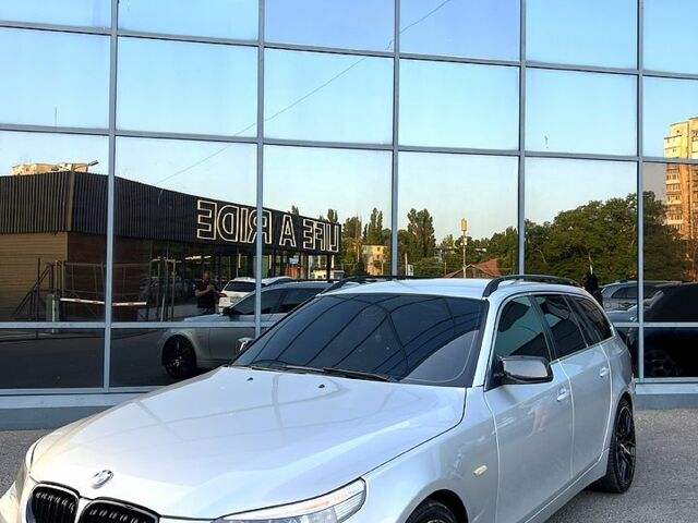 Серый БМВ 5 Серия, объемом двигателя 2 л и пробегом 236 тыс. км за 6750 $, фото 3 на Automoto.ua