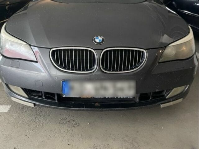 Серый БМВ 5 Серия, объемом двигателя 3 л и пробегом 390 тыс. км за 3769 $, фото 2 на Automoto.ua