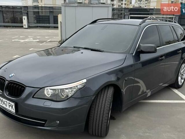 Серый БМВ 5 Серия, объемом двигателя 3 л и пробегом 212 тыс. км за 8700 $, фото 1 на Automoto.ua
