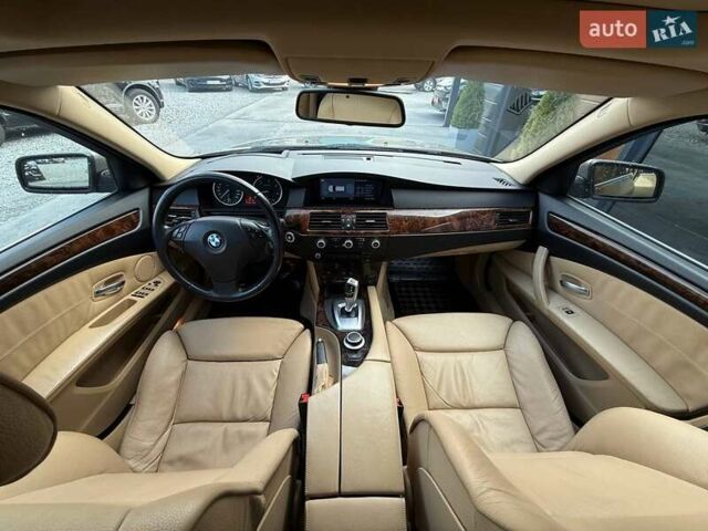 Серый БМВ 5 Серия, объемом двигателя 3 л и пробегом 257 тыс. км за 11999 $, фото 30 на Automoto.ua