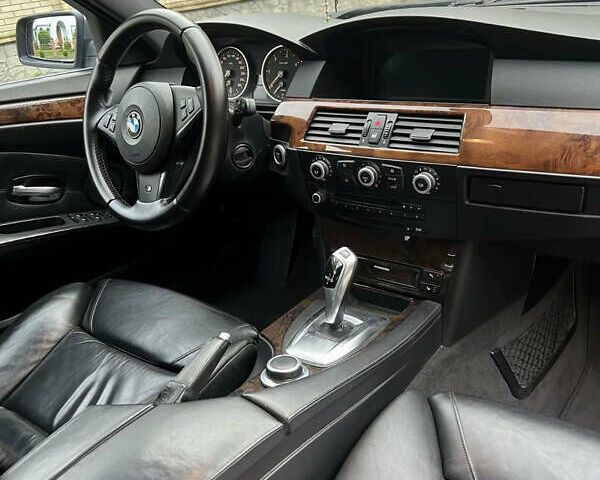 Сірий БМВ 5 Серія, об'ємом двигуна 3 л та пробігом 290 тис. км за 11000 $, фото 6 на Automoto.ua