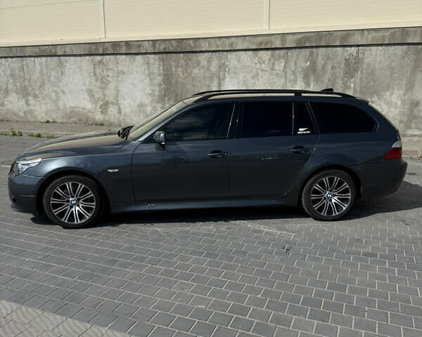 Серый БМВ 5 Серия, объемом двигателя 2.99 л и пробегом 370 тыс. км за 14000 $, фото 2 на Automoto.ua