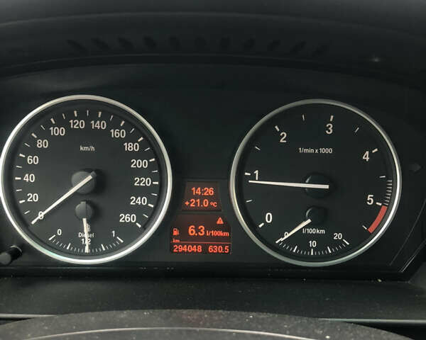 Серый БМВ 5 Серия, объемом двигателя 2 л и пробегом 320 тыс. км за 6500 $, фото 1 на Automoto.ua