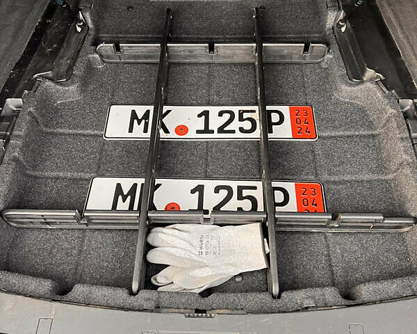 Серый БМВ 5 Серия, объемом двигателя 2 л и пробегом 330 тыс. км за 9800 $, фото 22 на Automoto.ua