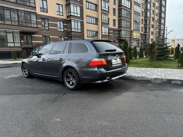 Серый БМВ 5 Серия, объемом двигателя 3 л и пробегом 320 тыс. км за 8000 $, фото 2 на Automoto.ua