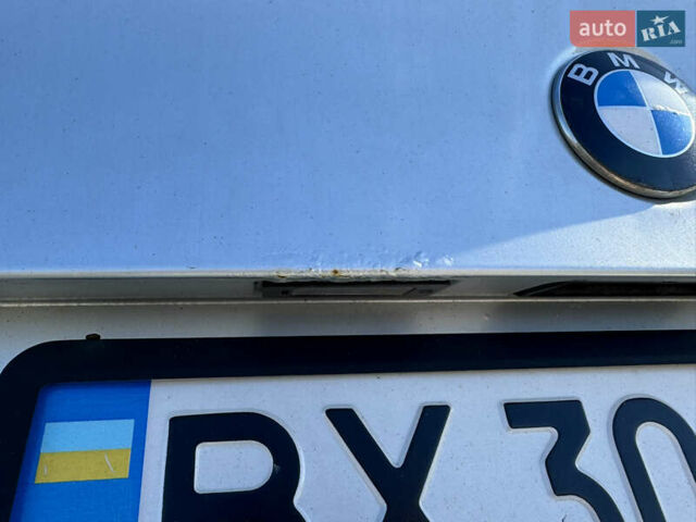 Серый БМВ 5 Серия, объемом двигателя 2.99 л и пробегом 295 тыс. км за 9000 $, фото 11 на Automoto.ua