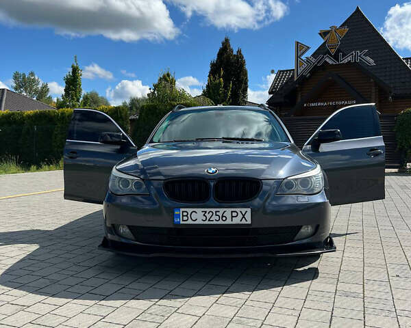 Серый БМВ 5 Серия, объемом двигателя 2 л и пробегом 358 тыс. км за 7850 $, фото 3 на Automoto.ua