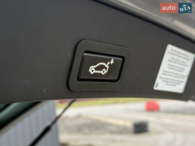 Серый БМВ 5 Серия, объемом двигателя 2 л и пробегом 332 тыс. км за 9650 $, фото 16 на Automoto.ua