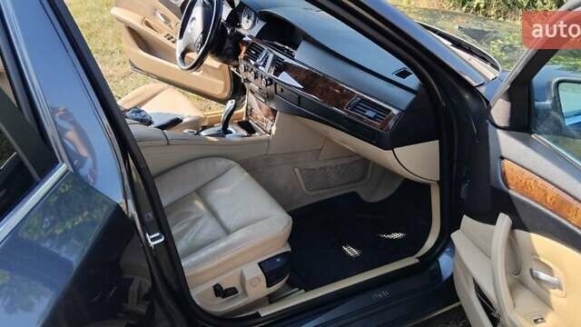 Серый БМВ 5 Серия, объемом двигателя 2 л и пробегом 293 тыс. км за 7300 $, фото 18 на Automoto.ua
