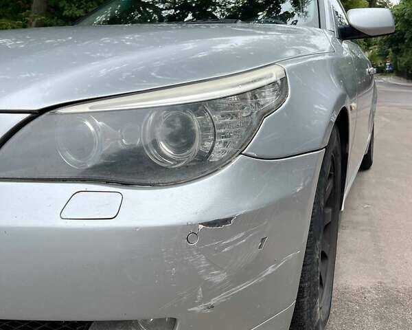 Серый БМВ 5 Серия, объемом двигателя 3 л и пробегом 358 тыс. км за 7700 $, фото 6 на Automoto.ua