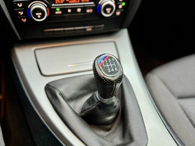 Сірий БМВ 5 Серія, об'ємом двигуна 2 л та пробігом 226 тис. км за 7444 $, фото 16 на Automoto.ua