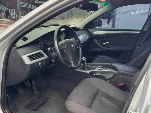 Серый БМВ 5 Серия, объемом двигателя 2 л и пробегом 399 тыс. км за 6900 $, фото 7 на Automoto.ua