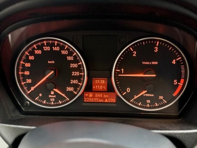 Сірий БМВ 5 Серія, об'ємом двигуна 2 л та пробігом 226 тис. км за 7444 $, фото 7 на Automoto.ua