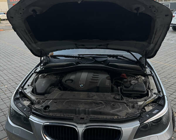 Сірий БМВ 5 Серія, об'ємом двигуна 2 л та пробігом 333 тис. км за 9100 $, фото 31 на Automoto.ua