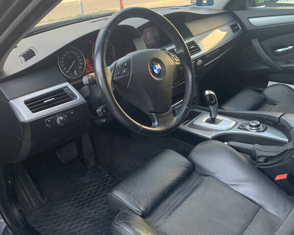 Серый БМВ 5 Серия, объемом двигателя 2 л и пробегом 247 тыс. км за 8700 $, фото 10 на Automoto.ua