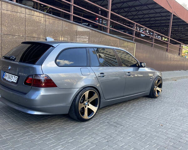 Серый БМВ 5 Серия, объемом двигателя 3 л и пробегом 312 тыс. км за 13700 $, фото 3 на Automoto.ua