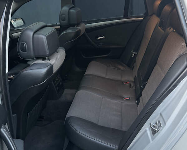 Сірий БМВ 5 Серія, об'ємом двигуна 2 л та пробігом 333 тис. км за 9100 $, фото 23 на Automoto.ua