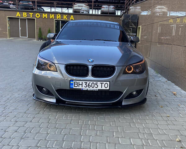 Серый БМВ 5 Серия, объемом двигателя 3 л и пробегом 312 тыс. км за 13700 $, фото 2 на Automoto.ua