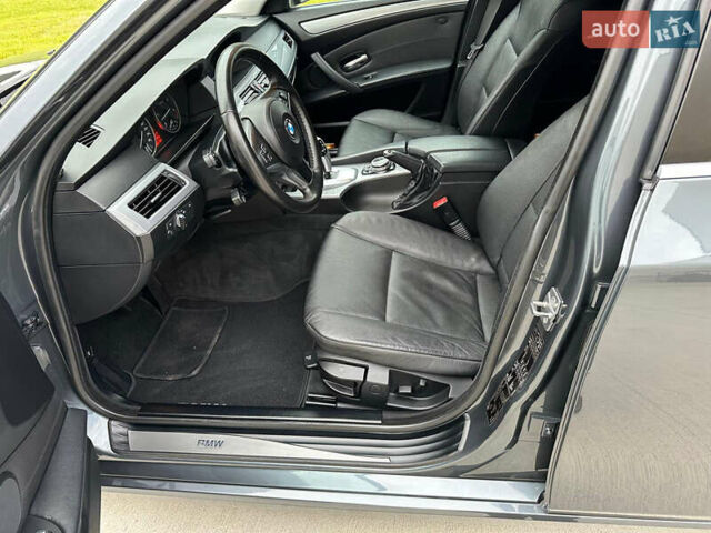 Серый БМВ 5 Серия, объемом двигателя 3 л и пробегом 250 тыс. км за 12500 $, фото 15 на Automoto.ua
