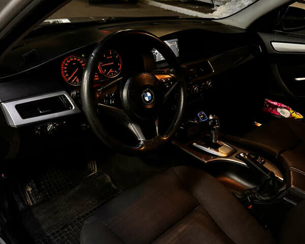 Серый БМВ 5 Серия, объемом двигателя 2 л и пробегом 390 тыс. км за 7999 $, фото 12 на Automoto.ua