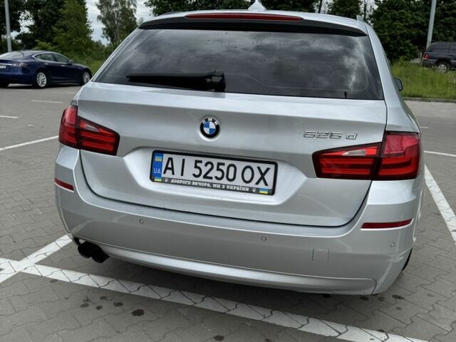 Серый БМВ 5 Серия, объемом двигателя 3 л и пробегом 252 тыс. км за 12700 $, фото 2 на Automoto.ua