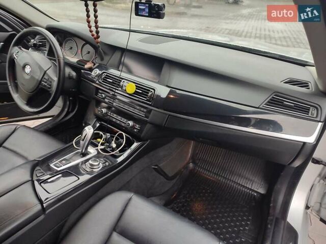 Серый БМВ 5 Серия, объемом двигателя 2.99 л и пробегом 265 тыс. км за 13999 $, фото 18 на Automoto.ua