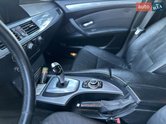 Серый БМВ 5 Серия, объемом двигателя 2 л и пробегом 333 тыс. км за 7350 $, фото 25 на Automoto.ua