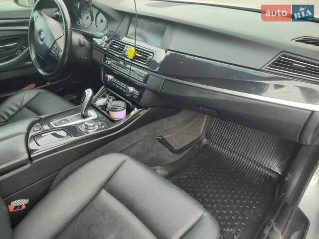 Серый БМВ 5 Серия, объемом двигателя 3 л и пробегом 265 тыс. км за 13999 $, фото 6 на Automoto.ua