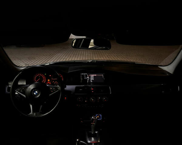 Серый БМВ 5 Серия, объемом двигателя 2 л и пробегом 390 тыс. км за 7999 $, фото 9 на Automoto.ua