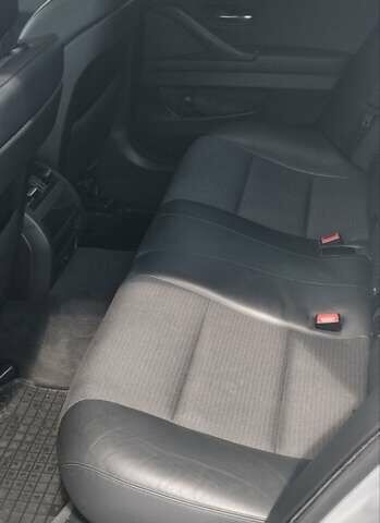 Серый БМВ 5 Серия, объемом двигателя 2 л и пробегом 288 тыс. км за 12500 $, фото 10 на Automoto.ua