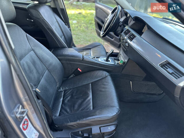 Серый БМВ 5 Серия, объемом двигателя 2 л и пробегом 333 тыс. км за 7350 $, фото 28 на Automoto.ua