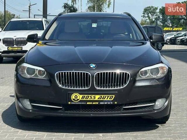 Серый БМВ 5 Серия, объемом двигателя 2 л и пробегом 334 тыс. км за 9800 $, фото 1 на Automoto.ua