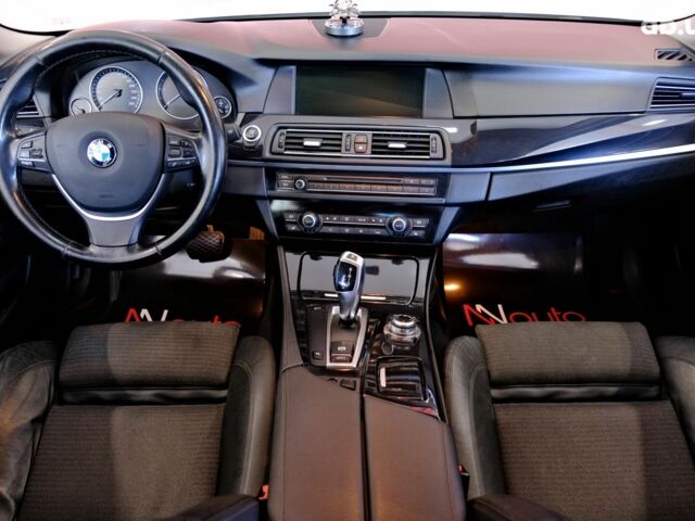 Сірий БМВ 5 Серія, об'ємом двигуна 2 л та пробігом 255 тис. км за 11900 $, фото 6 на Automoto.ua