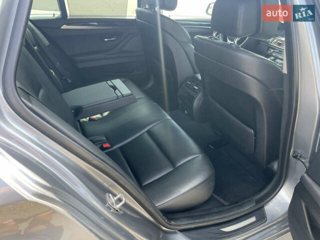 Сірий БМВ 5 Серія, об'ємом двигуна 2 л та пробігом 271 тис. км за 11800 $, фото 7 на Automoto.ua