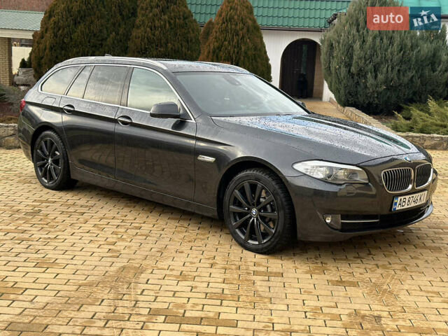 Серый БМВ 5 Серия, объемом двигателя 2.99 л и пробегом 293 тыс. км за 17300 $, фото 3 на Automoto.ua