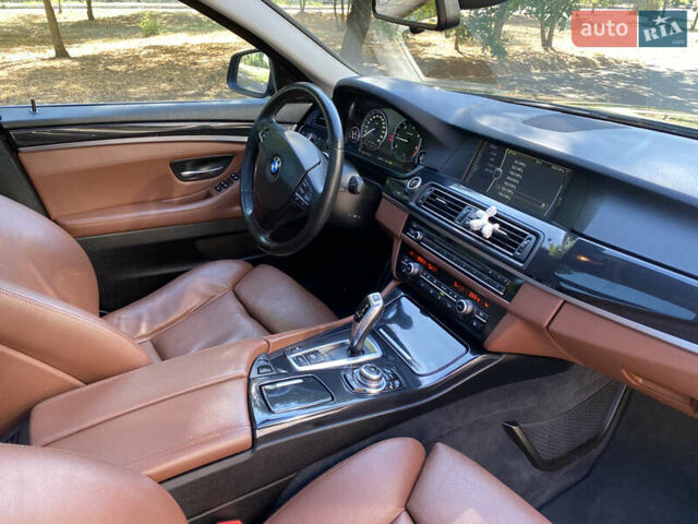 Сірий БМВ 5 Серія, об'ємом двигуна 2 л та пробігом 260 тис. км за 14400 $, фото 31 на Automoto.ua