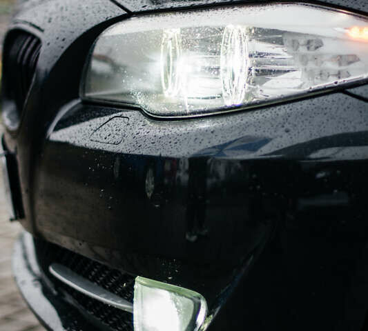 Серый БМВ 5 Серия, объемом двигателя 2 л и пробегом 300 тыс. км за 12999 $, фото 7 на Automoto.ua