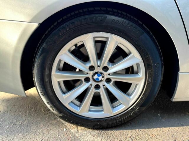 Серый БМВ 5 Серия, объемом двигателя 2 л и пробегом 315 тыс. км за 13900 $, фото 17 на Automoto.ua