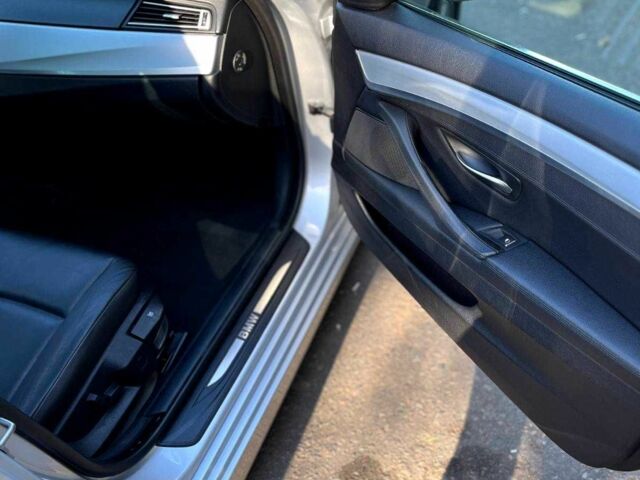 Серый БМВ 5 Серия, объемом двигателя 2 л и пробегом 315 тыс. км за 13900 $, фото 14 на Automoto.ua