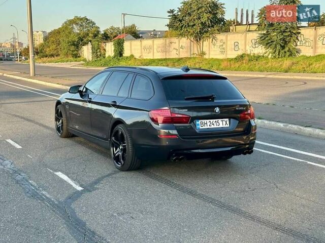 Серый БМВ 5 Серия, объемом двигателя 2.99 л и пробегом 301 тыс. км за 20000 $, фото 11 на Automoto.ua