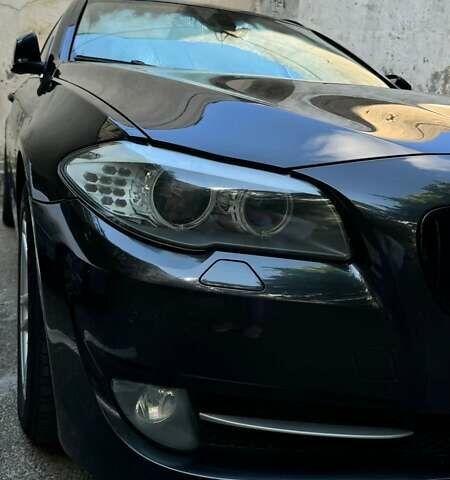 Серый БМВ 5 Серия, объемом двигателя 2 л и пробегом 253 тыс. км за 14000 $, фото 11 на Automoto.ua