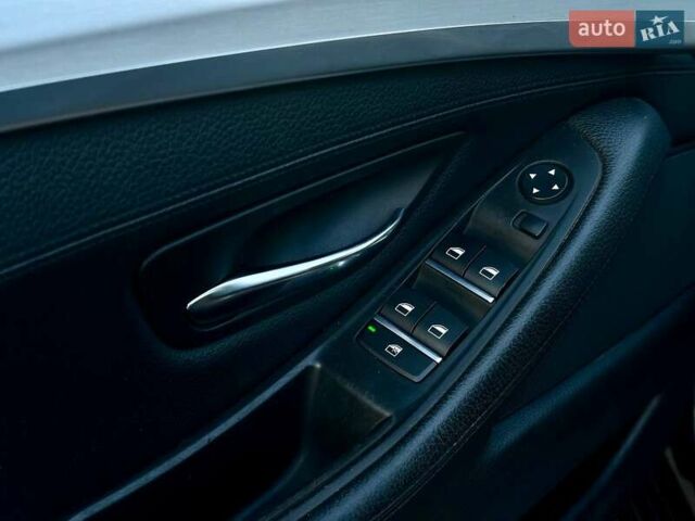 Серый БМВ 5 Серия, объемом двигателя 2.99 л и пробегом 301 тыс. км за 20000 $, фото 27 на Automoto.ua