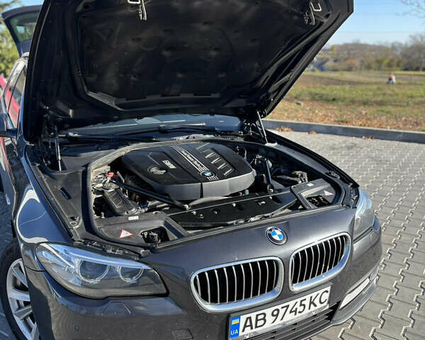 Серый БМВ 5 Серия, объемом двигателя 2 л и пробегом 330 тыс. км за 15900 $, фото 9 на Automoto.ua